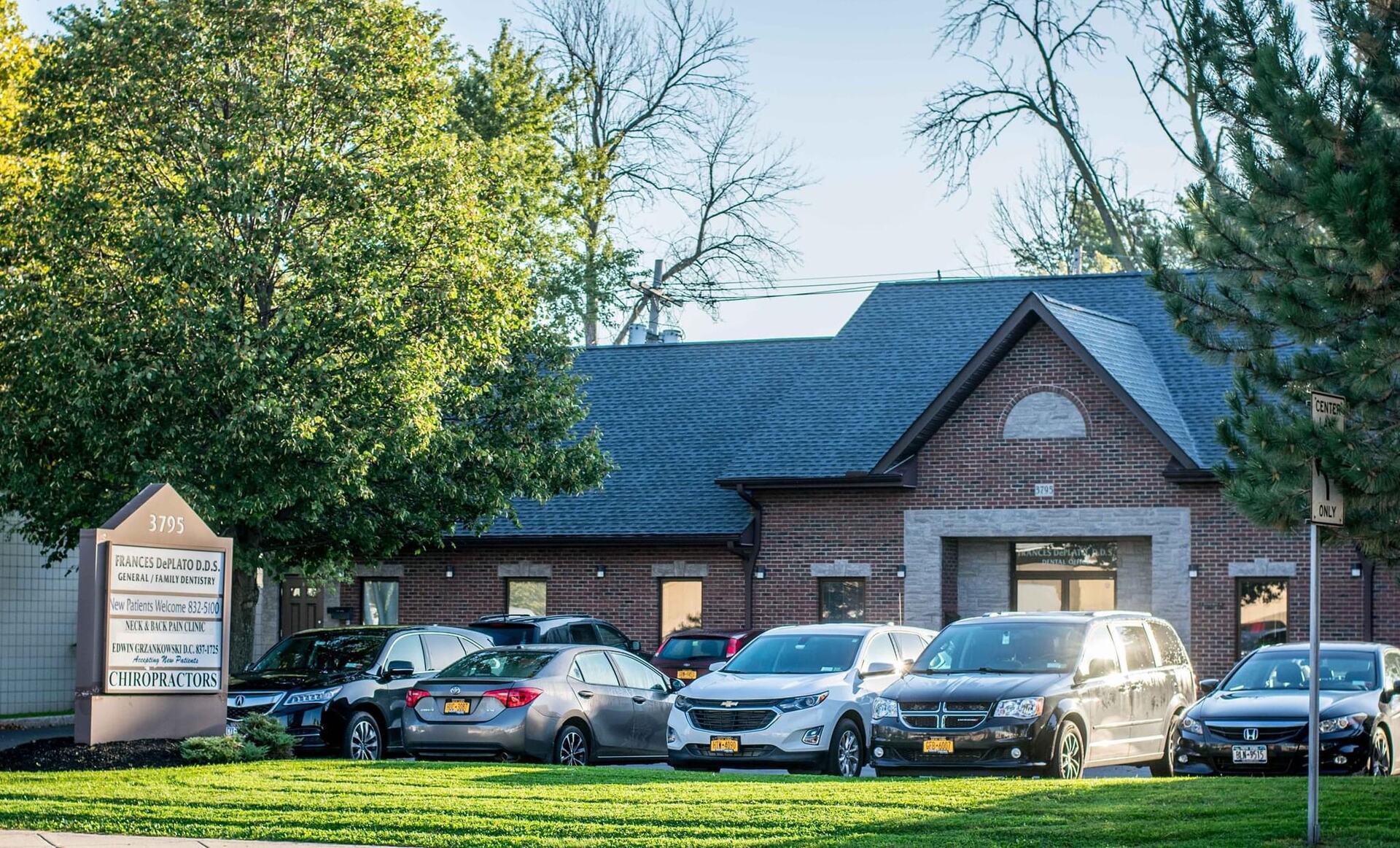 Cronyn Dentistry office at 3795 Harlem Rd, Buffalo